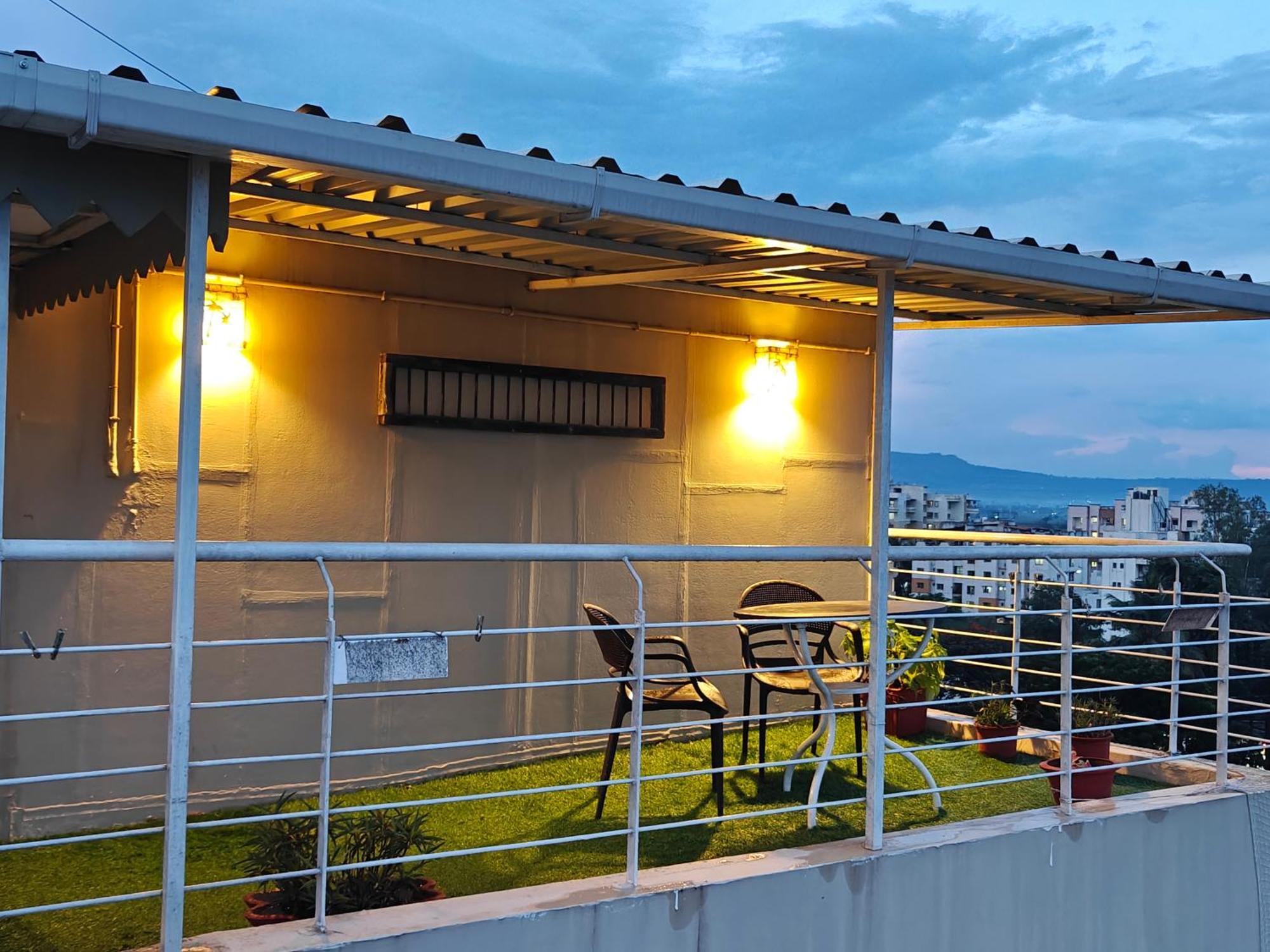 Chandralok Service Apartments Kolhapur Zewnętrze zdjęcie